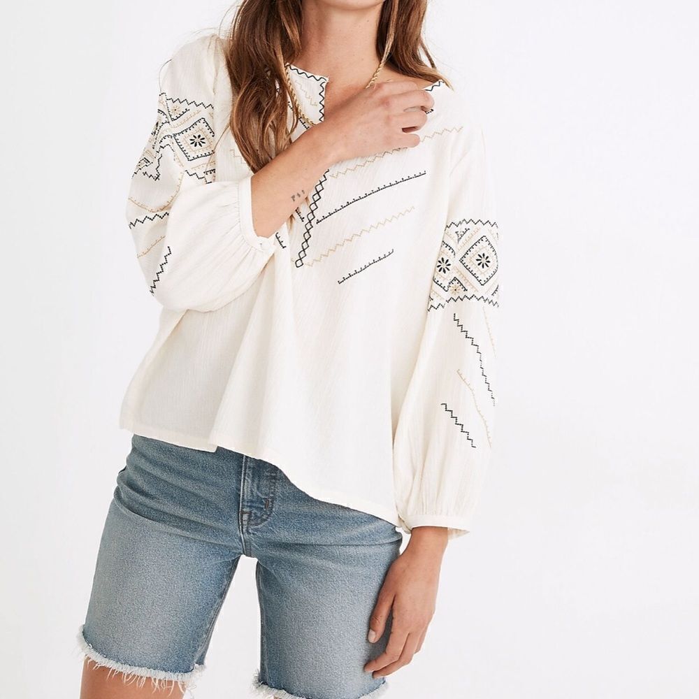 Madewell XS | Embroidered Peasant Top | like new, no flaws! Color- antique cream